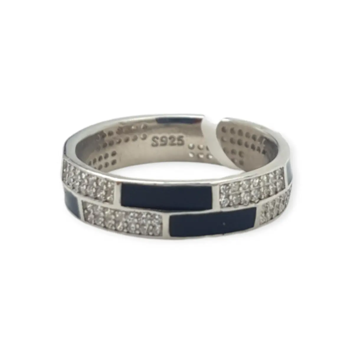 925 Sterling Silver Band with Beautiful Design